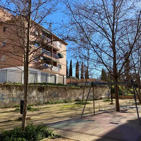 Familiar Alhambra Apartment Granada